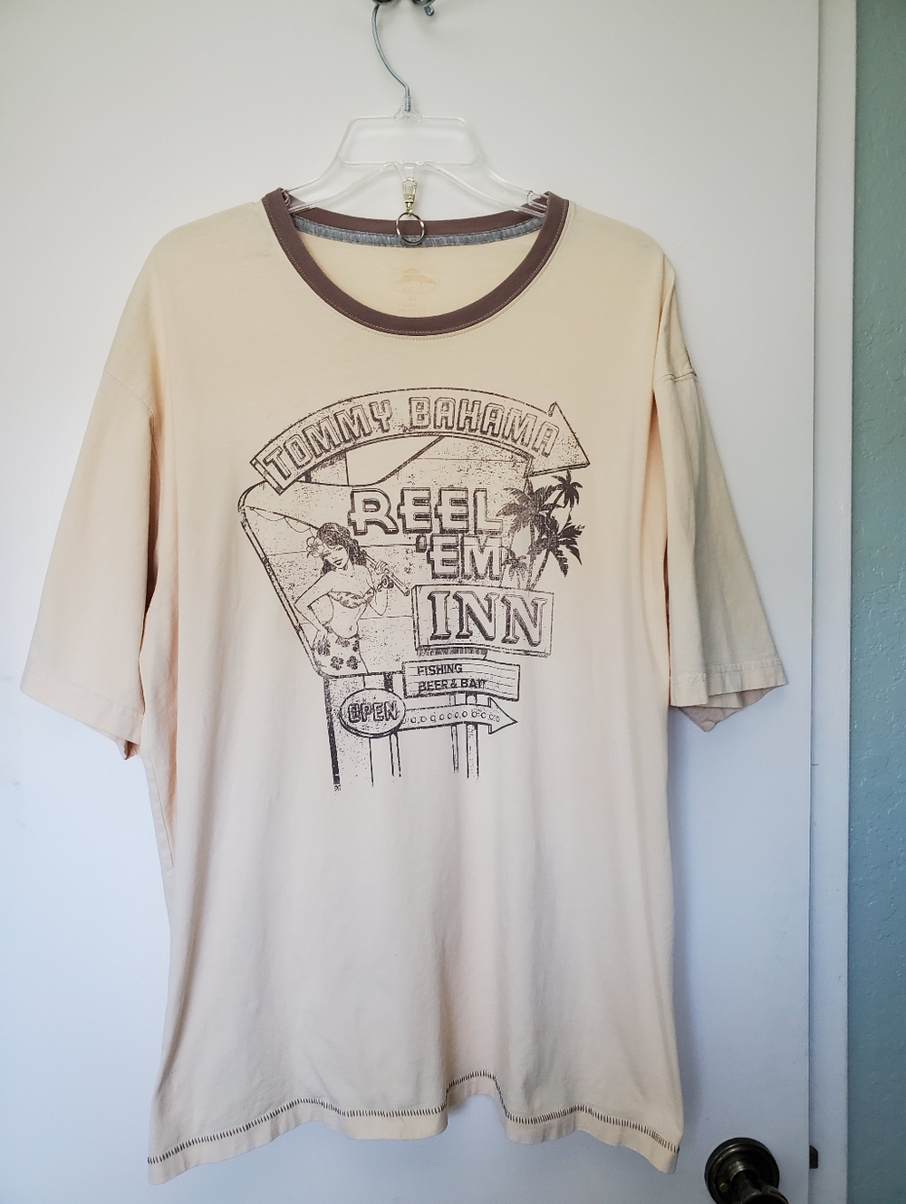 Tommy Bahama Men's Relax Ringer Vintage Style T-Shirt "Reel 'EM Inn" Sz XL
